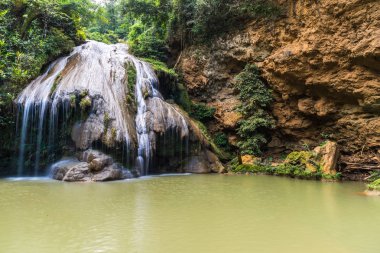 Kor luang Waterfull Mae Ping Milli Parkı, Li, Lamphun, Thailan