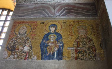  Istanbul'da Ayasofya mozaiği