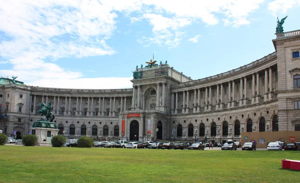 O palácio imperial Hofburg em Viena — Fotografia de Stock