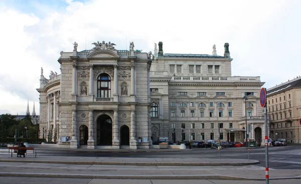 Teatro Burgtheater em Viena — Fotografia de Stock