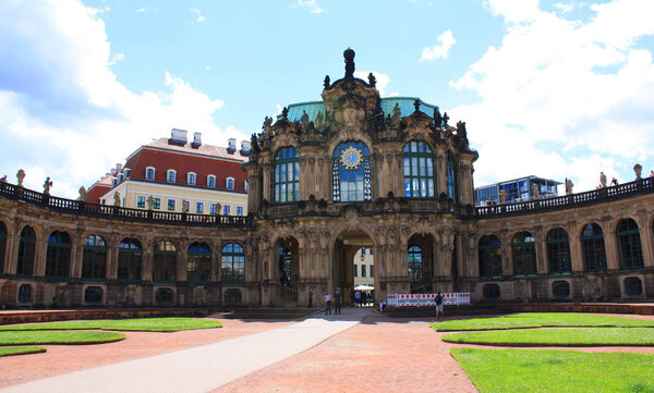 Дворцово-парковый комплекс в Дрездене
