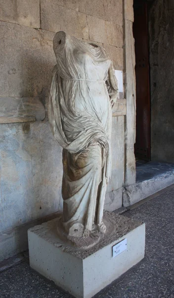 Atény - 5 března 2017. Starověké řecké sochařství v muzeum Agora v Athénách — Stock fotografie