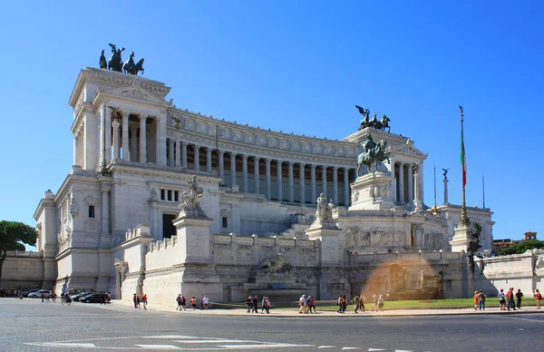 Róma - szeptember 9-én 2016-ban. Oltár a haza (National Monument Victor Emmanuel II. II Vittoriano) Rómában — Stock Fotó