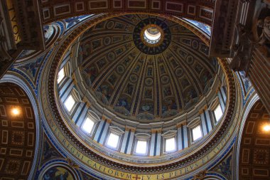 Roma - 7 Haziran 2016. St. Peter's Cathedral Vatikan kubbe