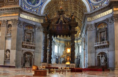 Roma - 7 Haziran 2016. St. Peter's Cathedral Vatikan iç