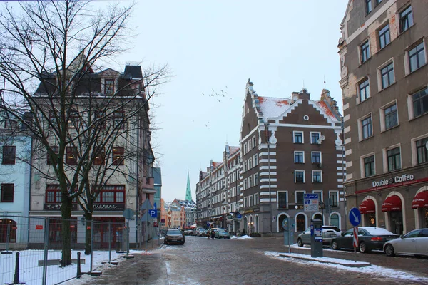 Riga - 12 de diciembre de 2017. Centro histórico de Riga, Letonia —  Fotos de Stock