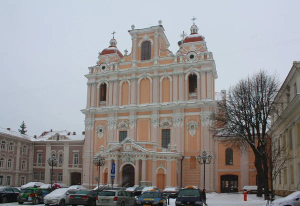 Wilno - 15 grudnia 2017 r. Katolicki kościół św Kazimierza, Vilnius — Zdjęcie stockowe