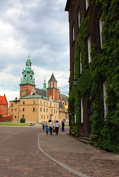 Kathedraal van Wawel kasteel in Krakau, Polen — Stockfoto
