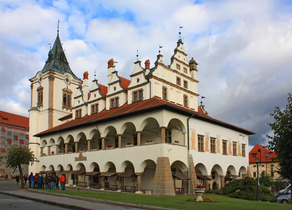 Levoca - 10 de octubre de 2016. Antiguo Ayuntamiento de Levoca, Eslovaquia — Foto de Stock