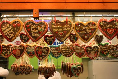 Gingerbread Nürnberg'deki Noel pazarında
