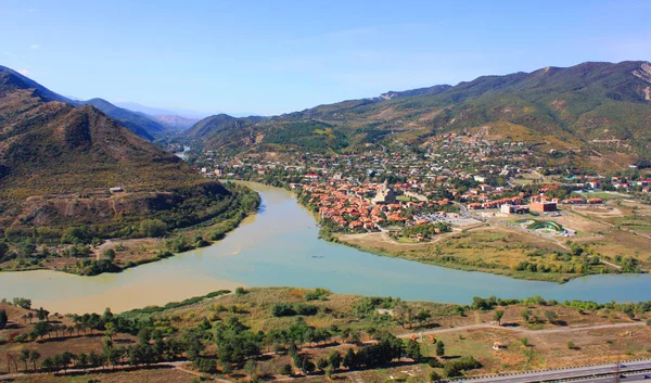 Görünümü nehirleri Kura ve Aragvi ve Mtsheta