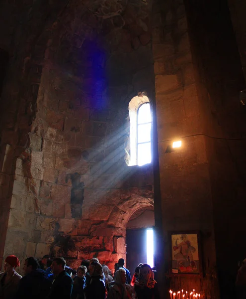 Jvari - 3 de maio de 2015. Interior do Mosteiro de Jvari na Geórgia — Fotografia de Stock