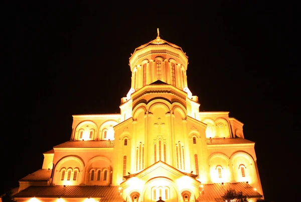 Katedral Tritunggal Kudus di Tbilisi — Stok Foto