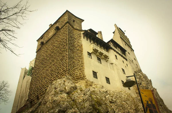 Castelo de Drácula (castelo Bran) na Roménia — Fotografia de Stock