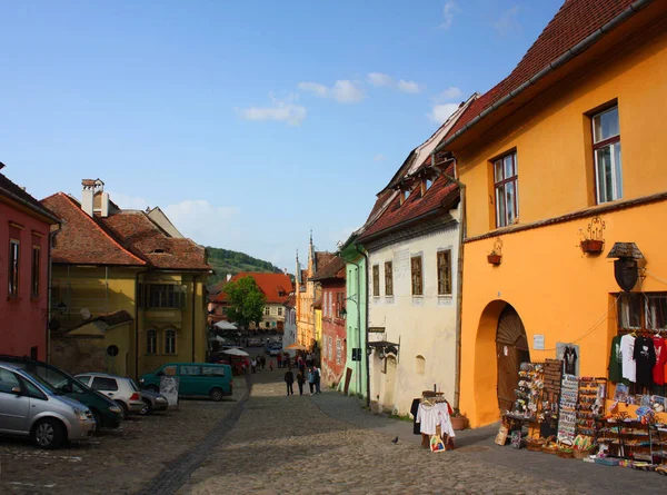 Sighisoara - 3 maggio 2017.Case colorate a Sighisoara, Romania — Foto Stock