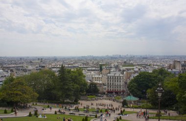 Paris - 27 Mayıs 2017. Paris Montmartre dan görünüm