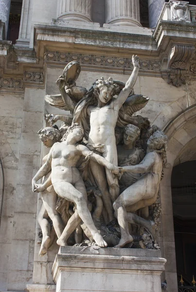 Opera veya Palace Garnier, Paris heykel