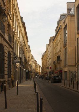 Paris - 27 Mayıs 2017. Paris Caddesi