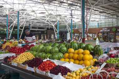 Bakü - 7 Haziran 2017. Pazar, Bakü, Azerbaycan