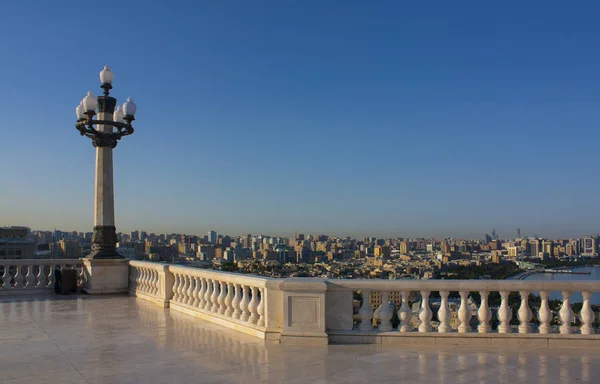 Vista de Baku do deck de observação — Fotografia de Stock