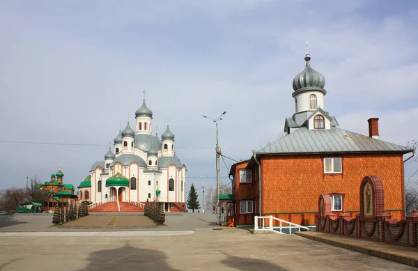 Klasztor Świętej Anny w miejscowości Vashkovtsi, Ukraina — Zdjęcie stockowe