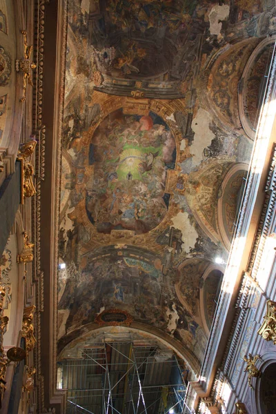 Sufitu jezuicki Kościół św Piotra i Pawła w Lwów, Ukraina — Zdjęcie stockowe
