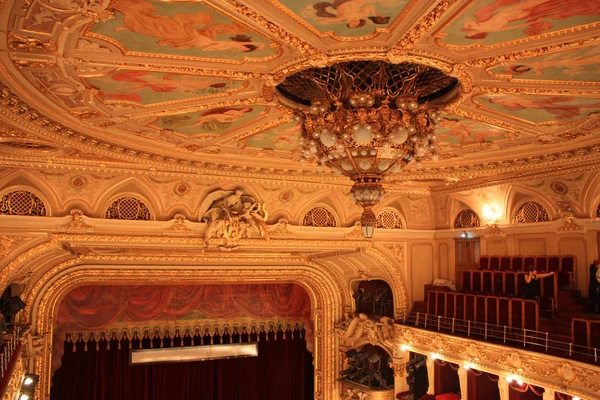 Die Decke des Operntheaters in Lwiw, Ukraine — Stockfoto