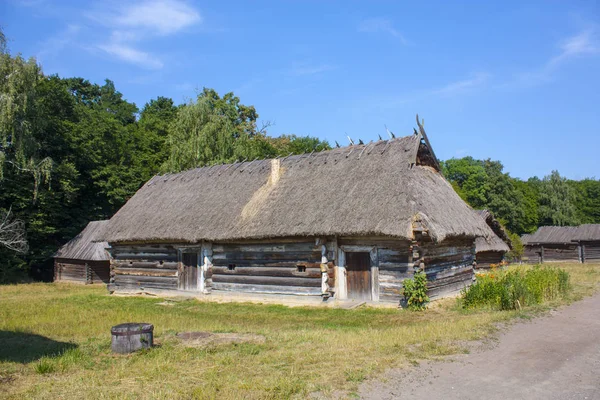 Geleneksel Ukrayna ev Pirogovo, Ukrayna