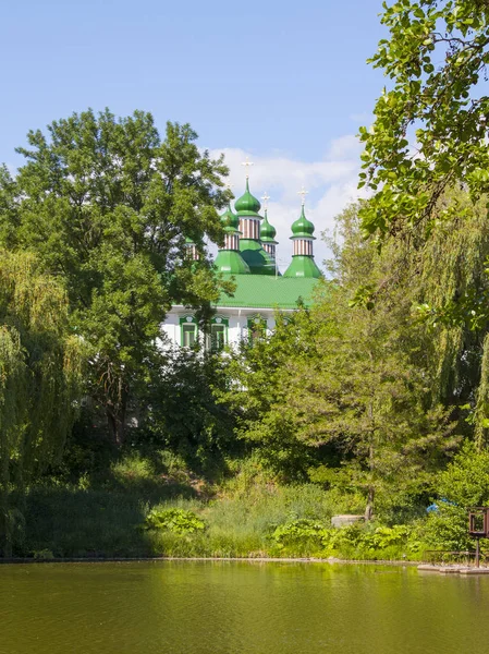 Monasterio Kitaev de la Santísima Trinidad (Kitaevo) en Kiev, Ucrania — Foto de Stock