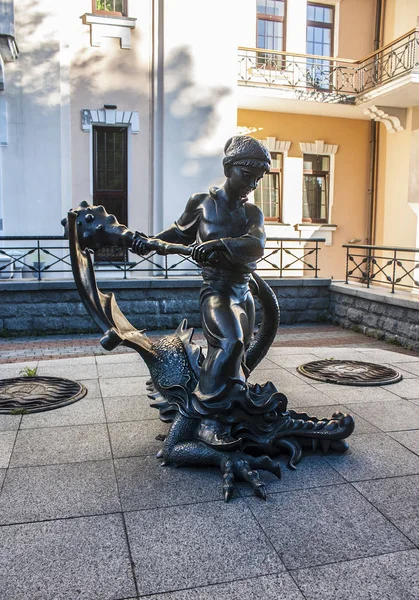 Rzeźba Kotygoroshko, w pobliżu teatru lalek w Kijów, Ukraina — Zdjęcie stockowe