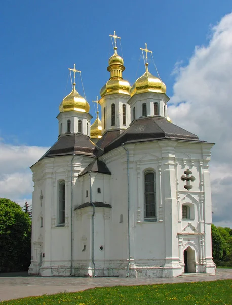 Iglesia Ekateriniskaya en Chernigov, Ucrania — Foto de Stock