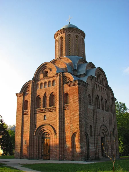 Igreja Pyatnitskaya em Chernigov, Ucrânia — Fotografia de Stock