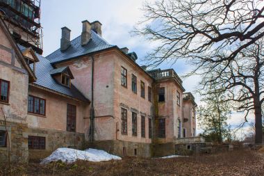 Naryshkin-Shuvalov av Sarayı Talnoe, Ukrayna