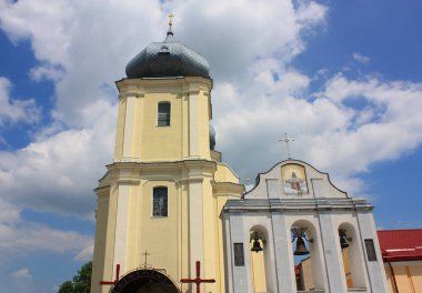 Zbarazh, Ukrayna diriliş Kilisesi