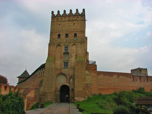 Lutsk Kalesi (Lubart Kalesi) Lutsk, Ukrayna'da girişte