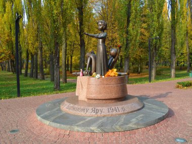 Çocuklar için anıt Babi Yar 1941'de, Kiev, Ukrayna öldürdü