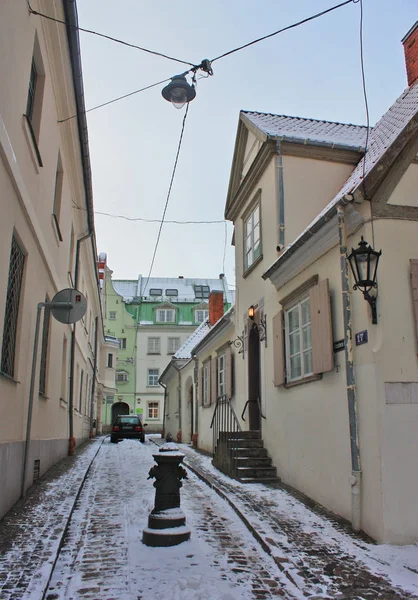 Исторический центр (Старый город) Риги перед Рождеством, Латвия — стоковое фото