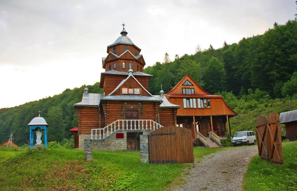 Peter Paul Kerk Sheptytsky Museum Yaremche Oekraïne — Stockfoto