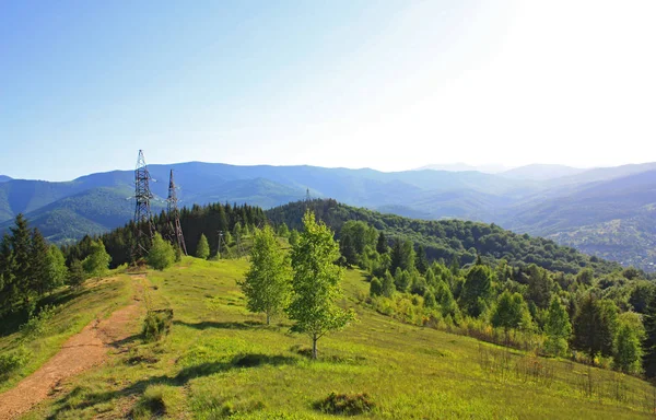 산 Makovitsa Yaremche, 우크라이나에서에서 산의 파노라마 — 스톡 사진