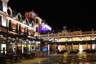 İtalyan avluda (Piazza) eski kasaba Batum, Gürcistan