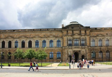 Dresden - 5 Haziran 2016. Dresden Sanat Galerisi bina