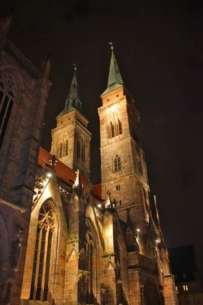 Kerk van St. Sebalt in Neurenberg, Duitsland — Stockfoto