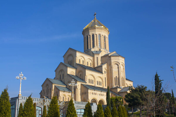 Собор Святой Троицы в Тбилиси (церковь Самеба), Грузия
