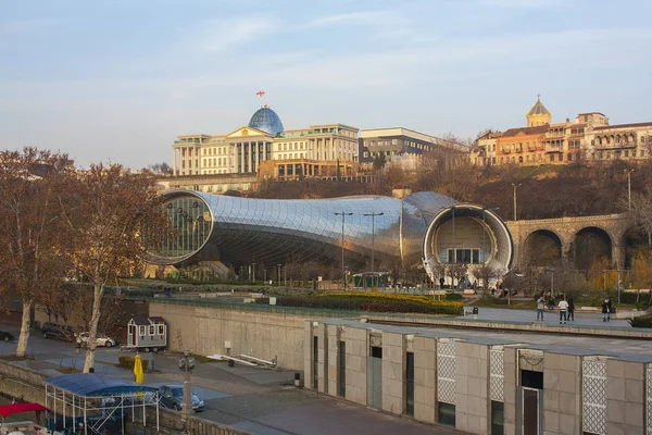 Tbilisi December 2017 Vallen Med Utsikt Över Regeringen Byggnaden Och — Stockfoto