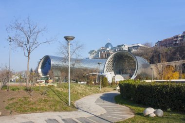 Tiflis - 16 Aralık 2017. Panoramik konser müzik tiyatro sergi salonu Tiflis, Gürcistan