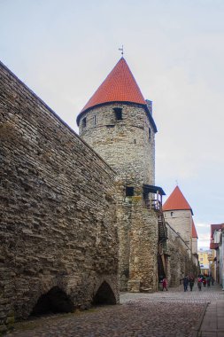 Tallinn, Estonya - 3 Ocak 2018: Plaka Kulesi (Epping Kulesi) Old Town Tallinn 