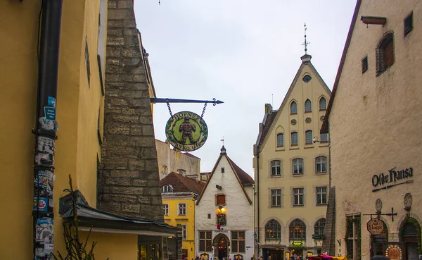 Tallinn Estonie Janvier 2018 Beaux Bâtiments Colorés Place Mairie Tallinn — Photo