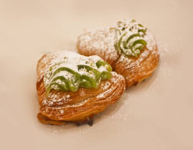 Çörekler - Napoli, İtalya geleneksel yerel hamur işleri 