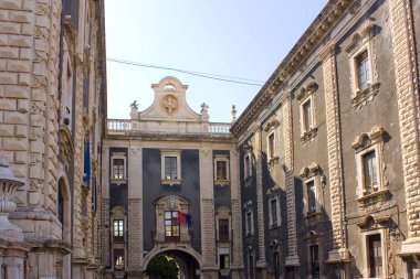 Katanya, İtalya, Sicilya 'daki Uzeda Kapısı (veya Porta Uzeda)