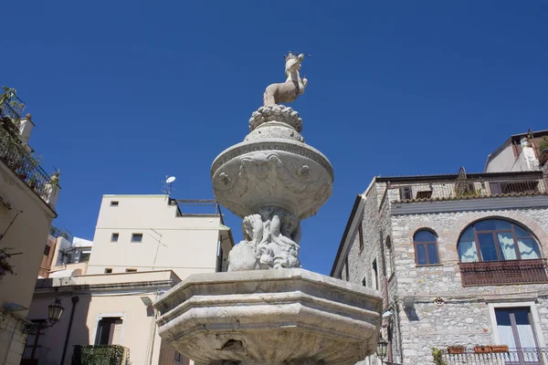 Négy Szökőkút Vagy Quattro Fontane Piazza Del Duomo Ban Taorminában — Stock Fotó